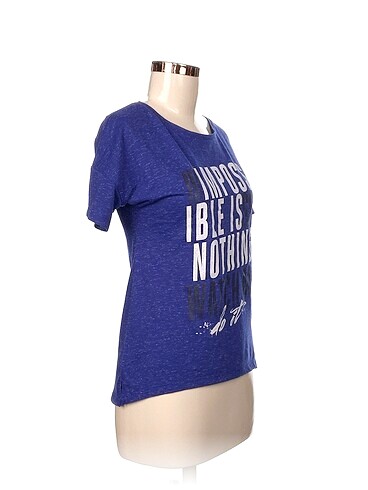 LC Waikiki LC Waikiki T-shirt %70 İndirimli.