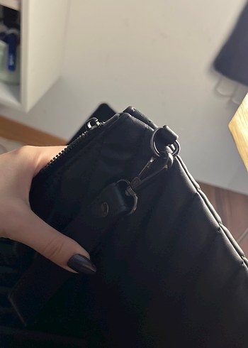 Siyah Deri Fermuarlı Kadın Çanta YSL - Görsel 4