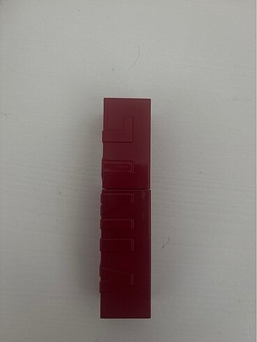 Maybelline Kırmızı ruj