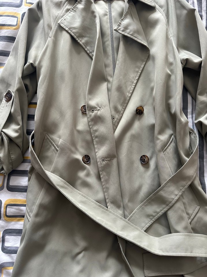 Yeşil Uzun Kadın Trençkot Düğmeli ve Kuşaklı - Görsel 2