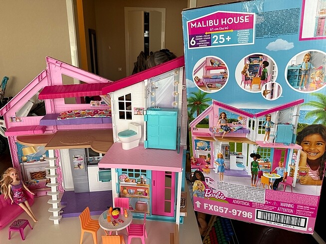 BARBIE RÜYA EVİ