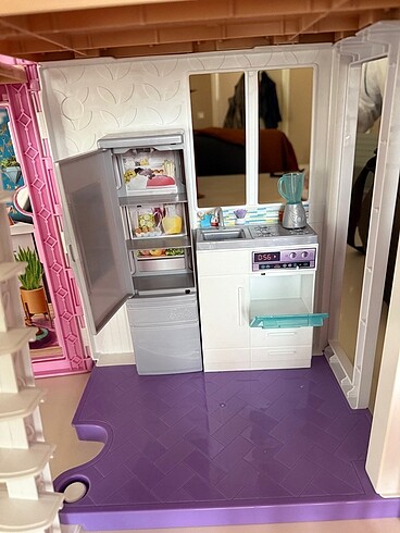  Beden BARBIE RÜYA EVİ
