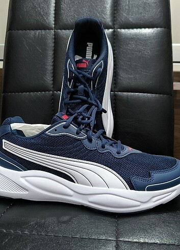 Puma erkek spor ayakkabı, hiç kullanılmadı 
