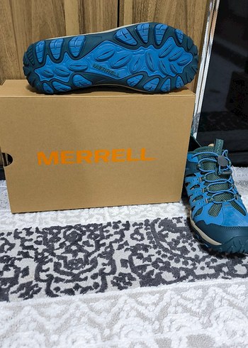 Merrell ürünü