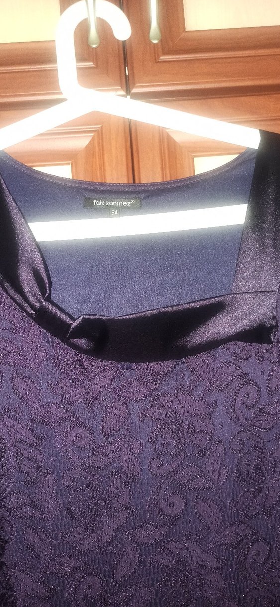 Mor Dökümlü abiye elbise - Görsel 4