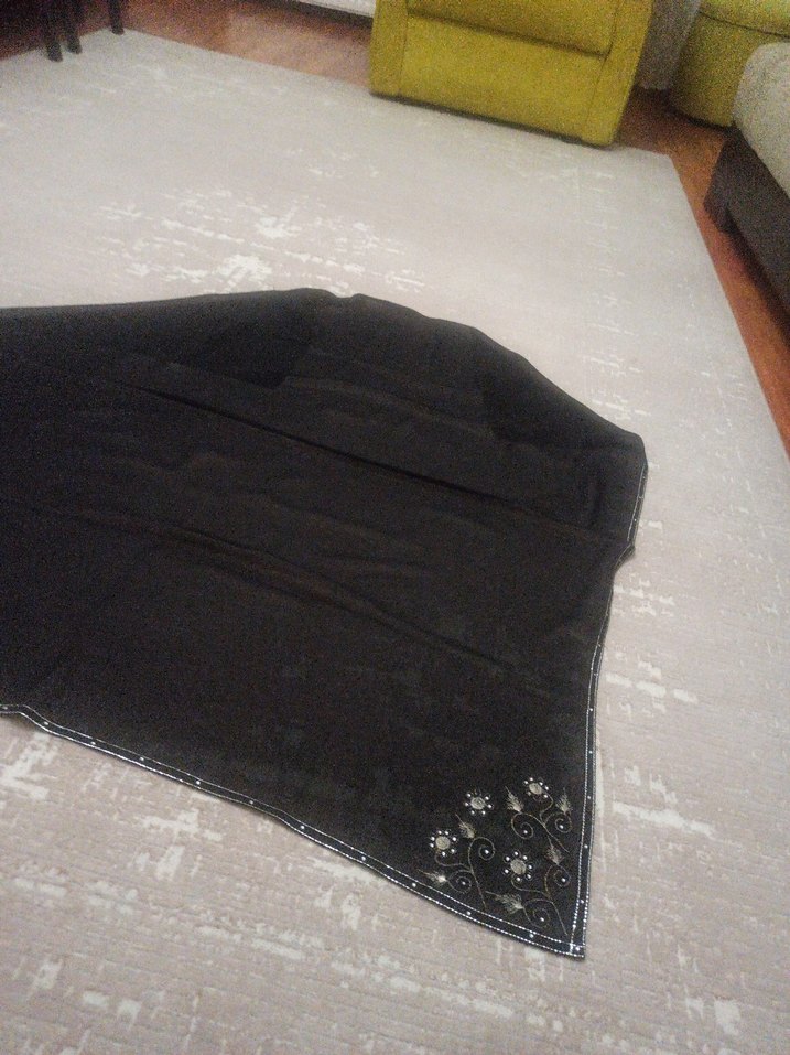 Siyah Payetli Gotik Kadın Fular - Görsel 4