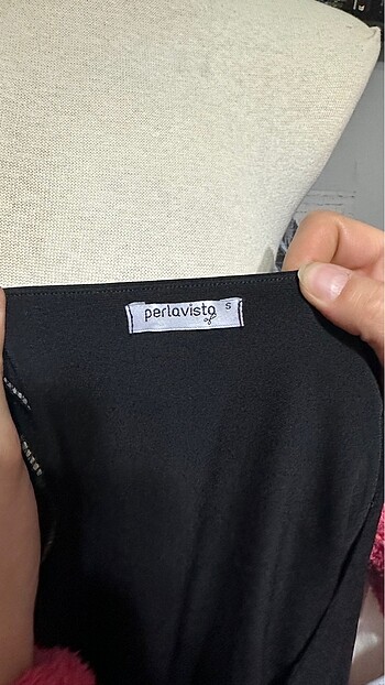s Beden Derin göğüs dekolteli bodysuit