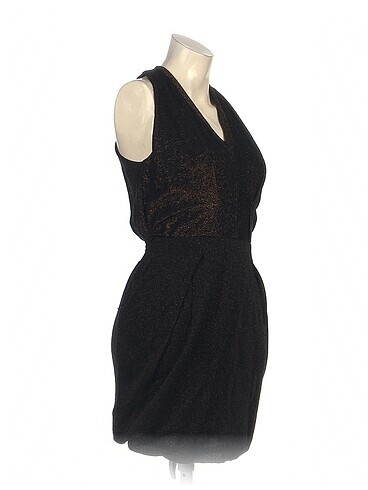 Diğer PreLoved Kısa Elbise %70 İndirimli.