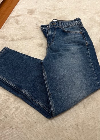 Zara Rahat Kesim Denim Jean