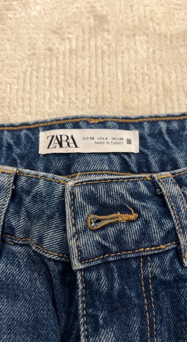 Zara  Rahat Kesim Denim Jean — görsel 3/5