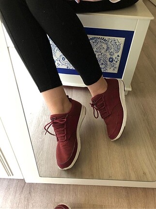 40 Beden bordo Renk Lacoste spor ayakkabı