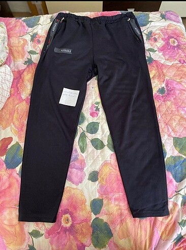 1 eşofman 1 pantolon