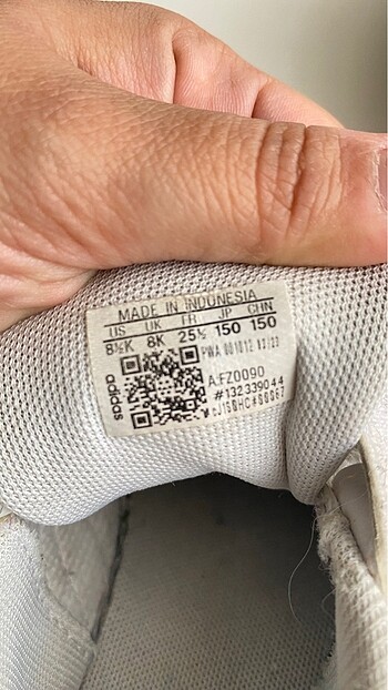 25 Beden Adidas Çocuk Ayakkabı
