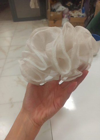 Beyaz Fırfırlı Bohem Saç Tokası - Görsel 2