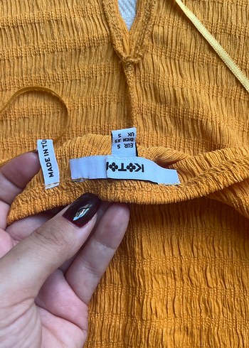 Boyundan bağlamalı turuncu bluz - Görsel 3