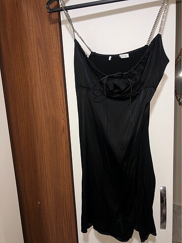 Bershka Siyah elbise