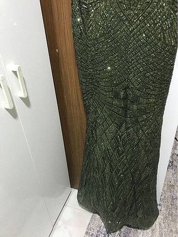 Zara Yeşil işlemeli abiye