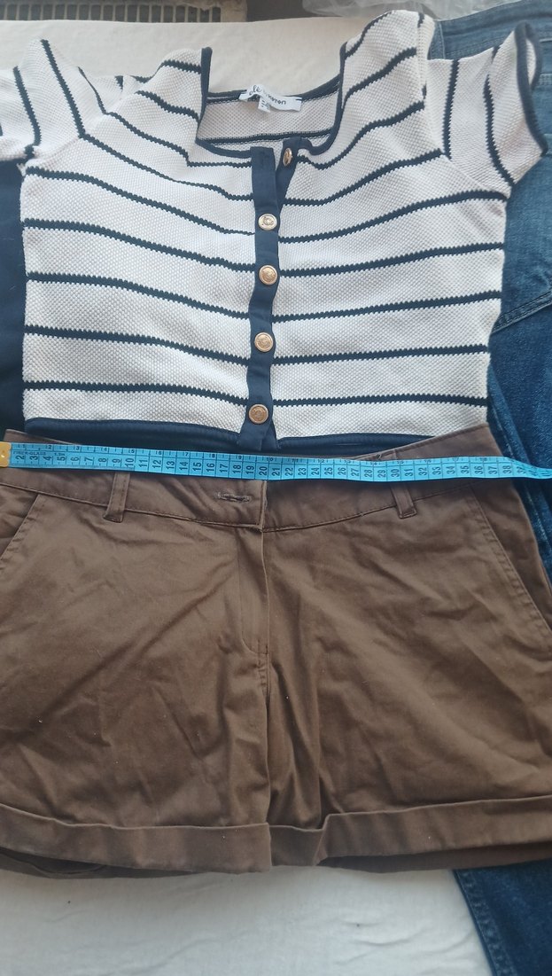 Düğmeli Kahverengi Hamile Mini Şort - Görsel 4