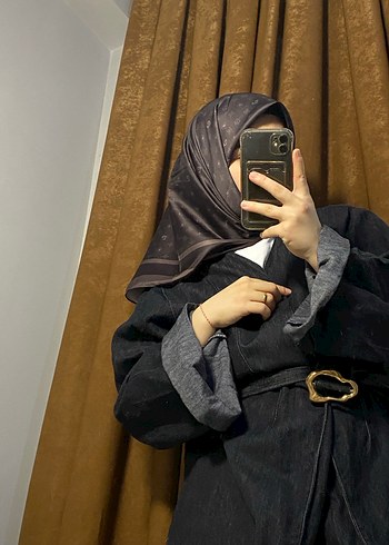 Kübrine Kahverengi Saten Eşarp - Görsel 3