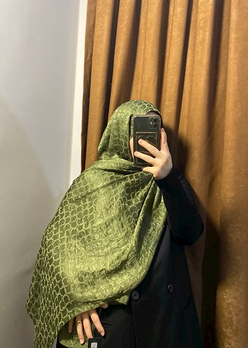 Kadın Haki Drapeli Sokak Stili Şal - Görsel 2