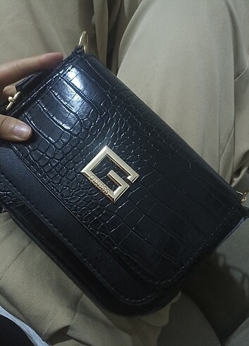 Diğer Guess canta 