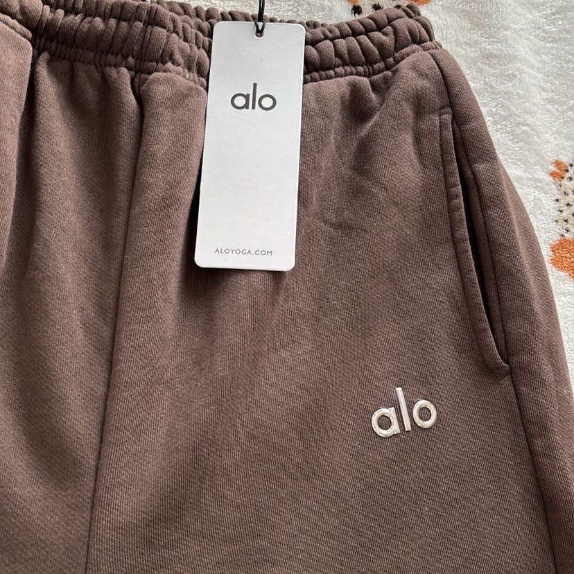 Alo Yoga Eşofman Altı - Görsel 3