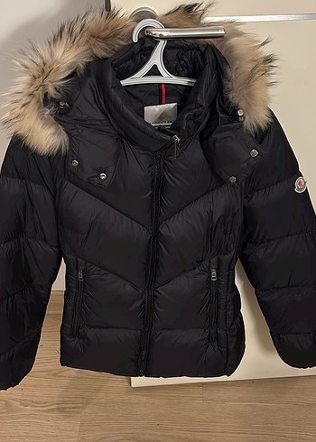 Moncler l