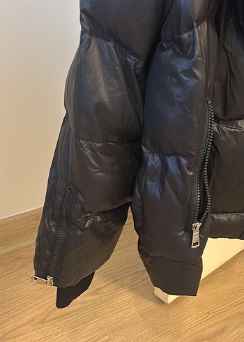 TWİST Siyah Kürklü Kadın mont - Görsel 5