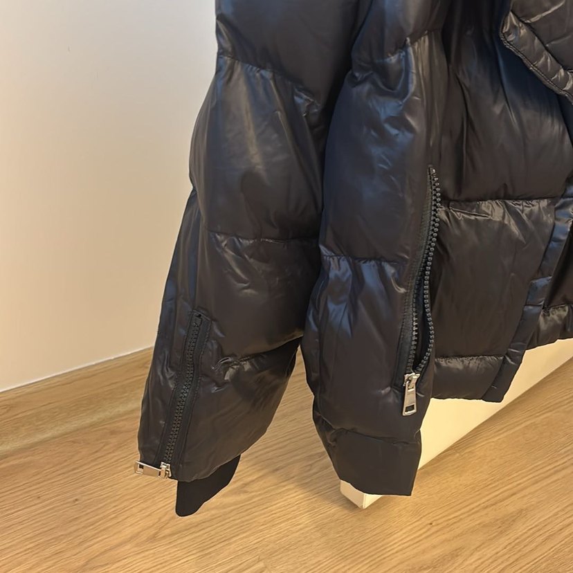 TWİST Siyah Kürklü Kadın mont - Görsel 5