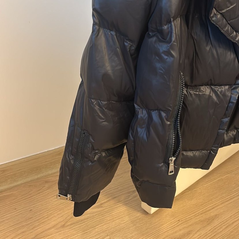 TWİST Siyah Kürklü Kadın mont - Görsel 4