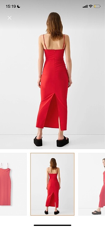 xs Beden kırmızı Renk BERSHKA ELBİSE