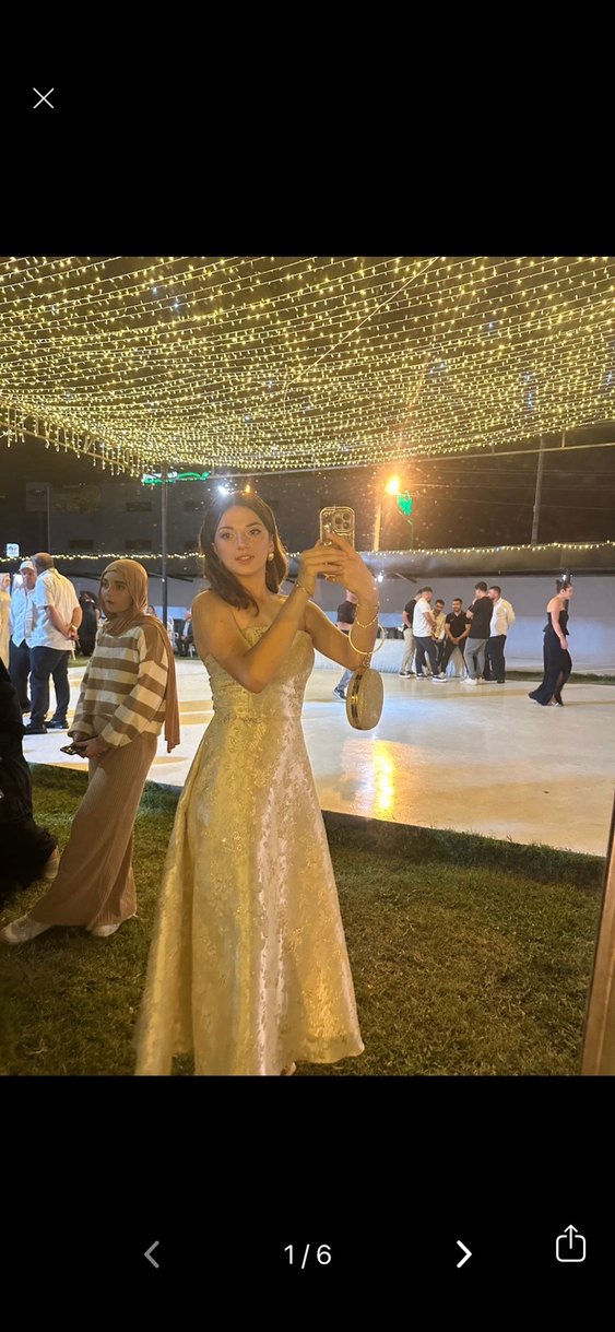 Dantel Detaylı Straplez Midi Gold Elbise - Görsel 3