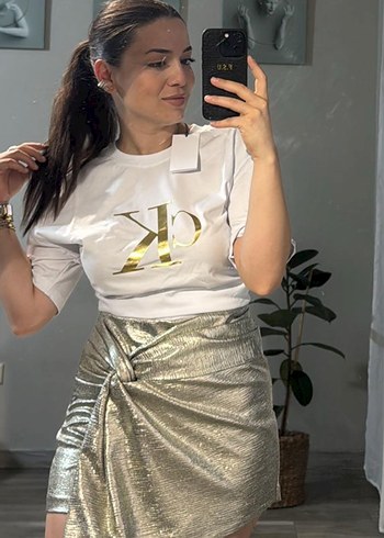 Parlak Altın Renk Drapeli Mini Etek - Görsel 3