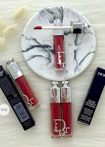 Dior Koyu Kırmızı Ruj 012