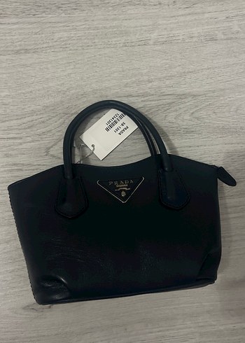 Prada Prada Siyah Deri Kadın El Çantası