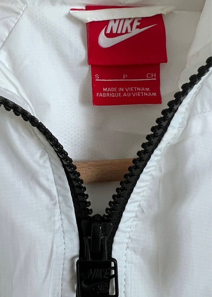 yağmurluk nike - Görsel 3