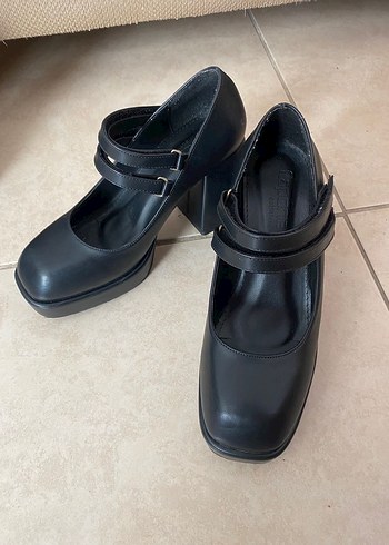 Grunge Mary Jane topuklu ayakkabı - Görsel 2