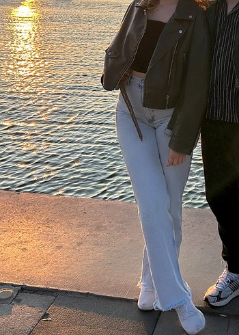 zara açık mavi jean - Görsel 2