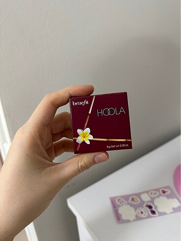 Benefit Cosmetics benefit hoola bronzer