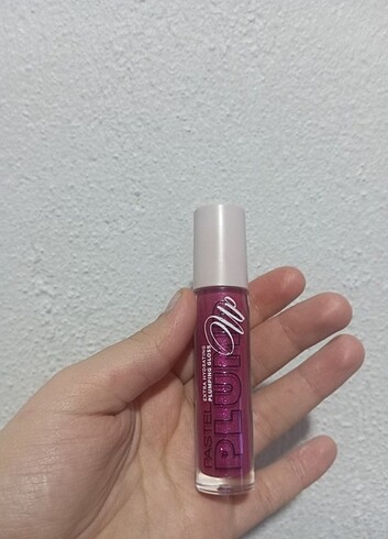 Pastel Plump Gloss 