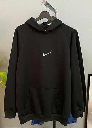 Kapşonlu geniş kesim unisex sweatshirt