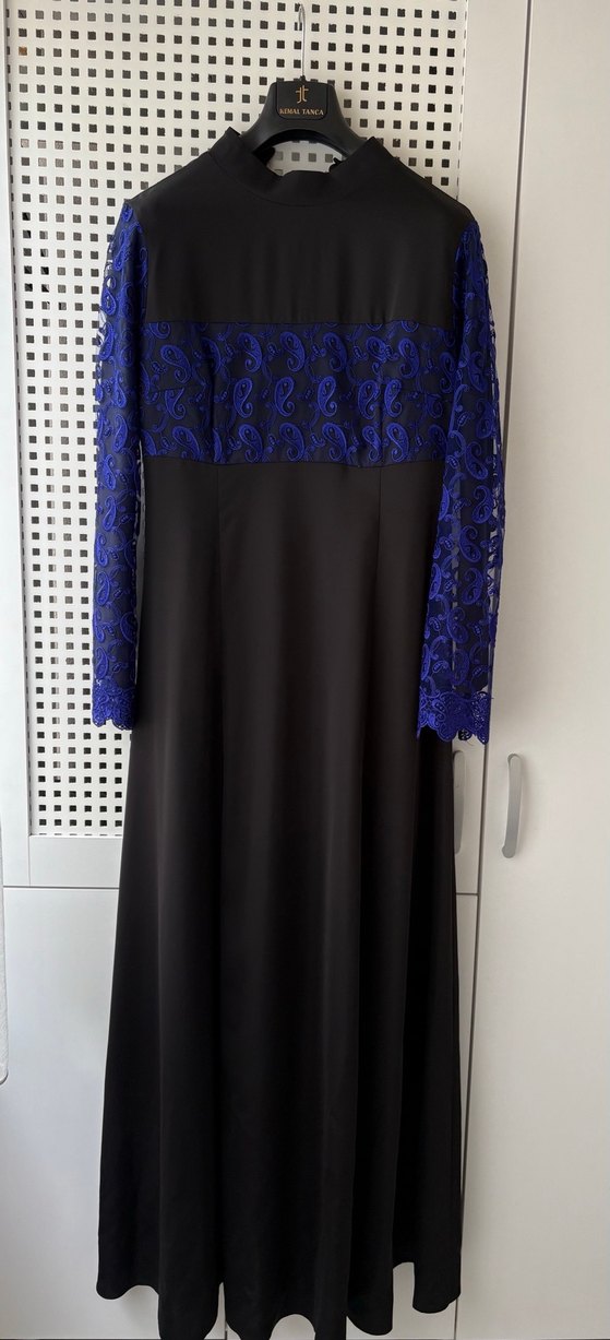 Kadın Mavi Dantelli Uzun Gotik Elbise - Görsel 2