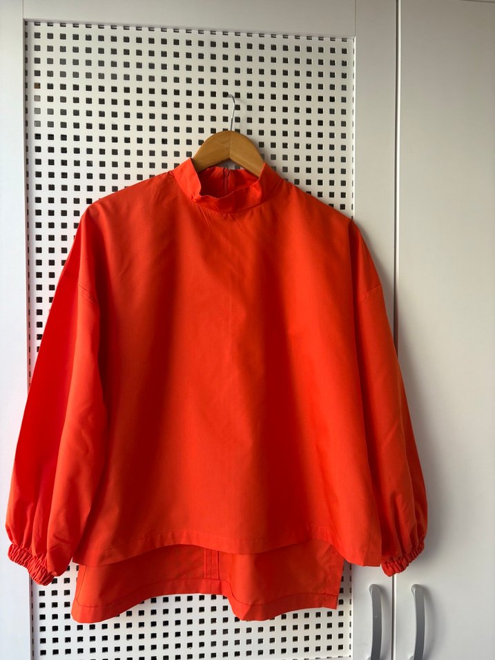 Aybike Turuncu Yüksek Yakalı Bluz - Görsel 2