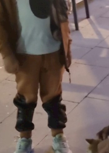 Erkek Çocuk Kahverengi Kapüşonlu Eşofman Takımı - Görsel 16