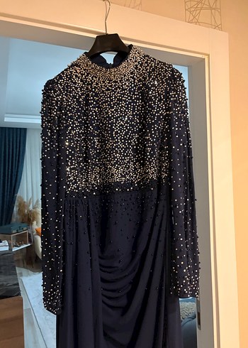 Uzun Siyah Drapeli Abiye Elbise (şal,ayakkabı ve çanta ile) - Görsel 3