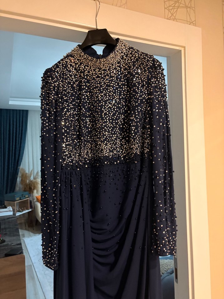 Uzun Siyah Drapeli Abiye Elbise (şal,ayakkabı ve çanta ile) - Görsel 3