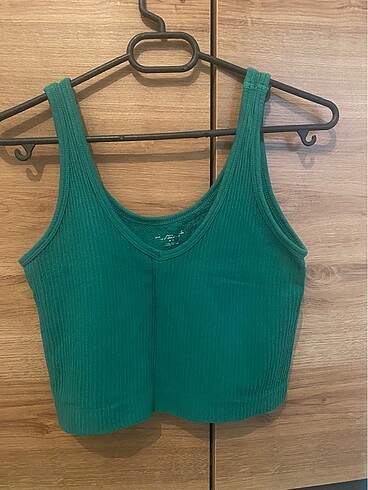 urban outfitters yeşil crop