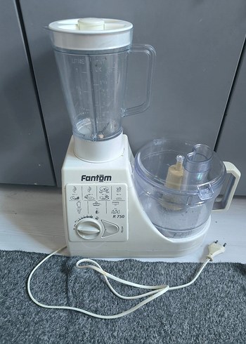 Fantom Çok Fonksiyonlu Beyaz Mutfak Robotu