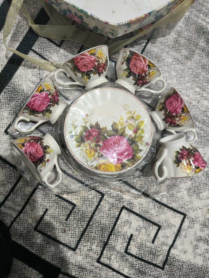 Porselen Çiçek Desenli 6'lı Kahve Fincanı Seti - Görsel 4