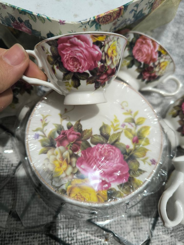 Porselen Çiçek Desenli 6'lı Kahve Fincanı Seti - Görsel 2